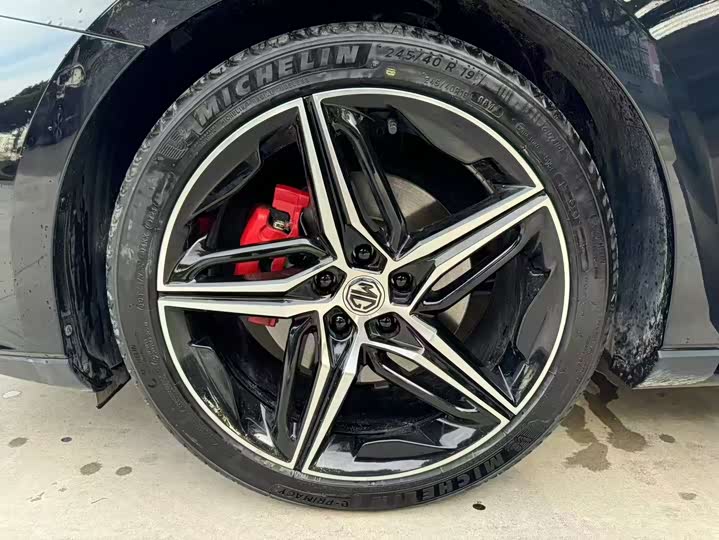 MG Motor 7 2025 2025款 2.0T Trophy+ 超级智驾版