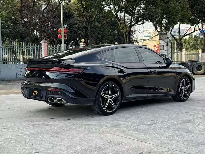 MG Motor 7 2025 2025款 2.0T Trophy+ 超级智驾版