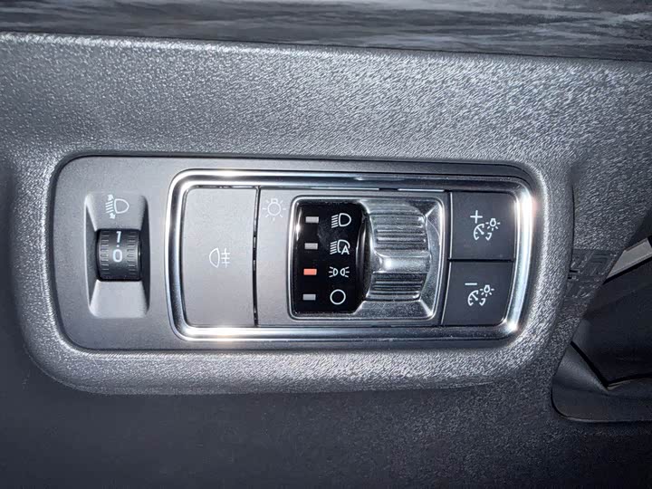 Lincoln Z (Zephyr) 2024 2024款 2.0T 尊尚版