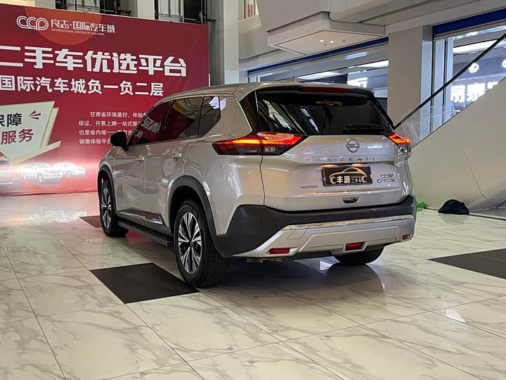 Nissan X-Trail 2023 2023款 e-POWER 超混双电机四驱豪华版
