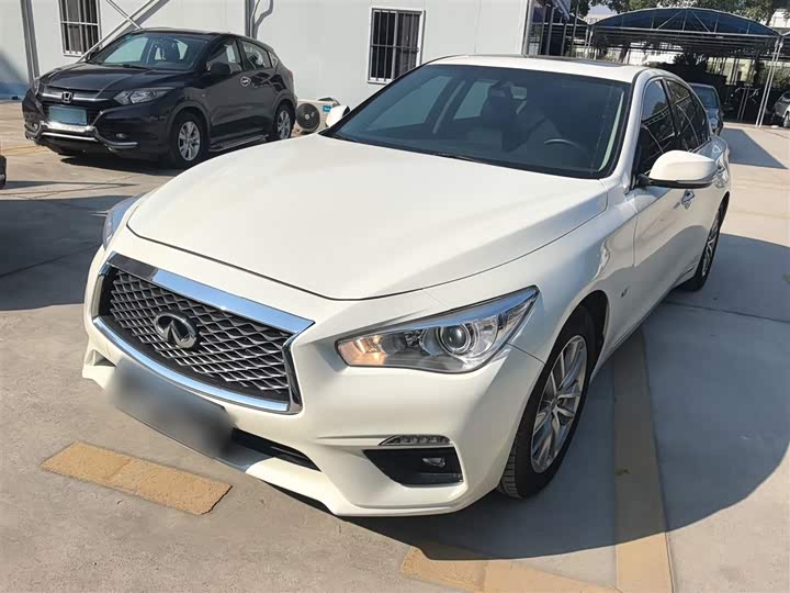 Infiniti Q50L 2022 2022款 2.0T 舒适版