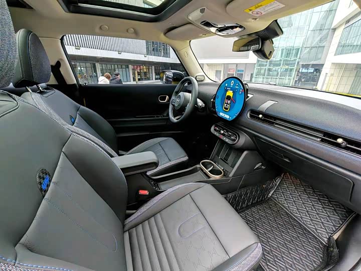 Mini Mini 2025 2025款 1.5T COOPER 经典派