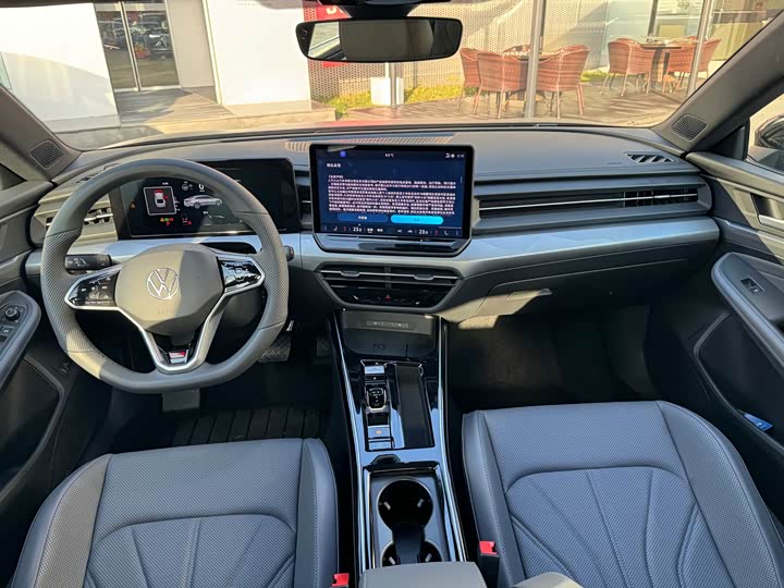 Volkswagen Lamando L 2026 2026款 凌渡L GTS 380TSI 凌风百万纪念版