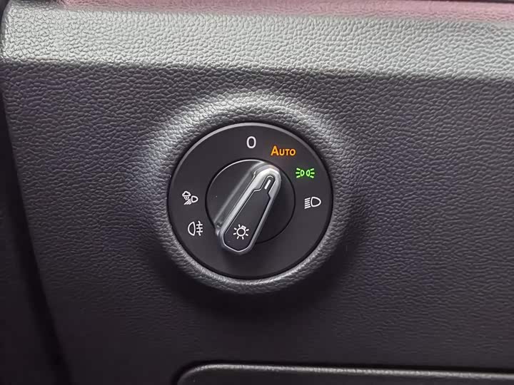 Volkswagen Tayron 2024 2024款 300TSI 两驱豪华Plus进阶版