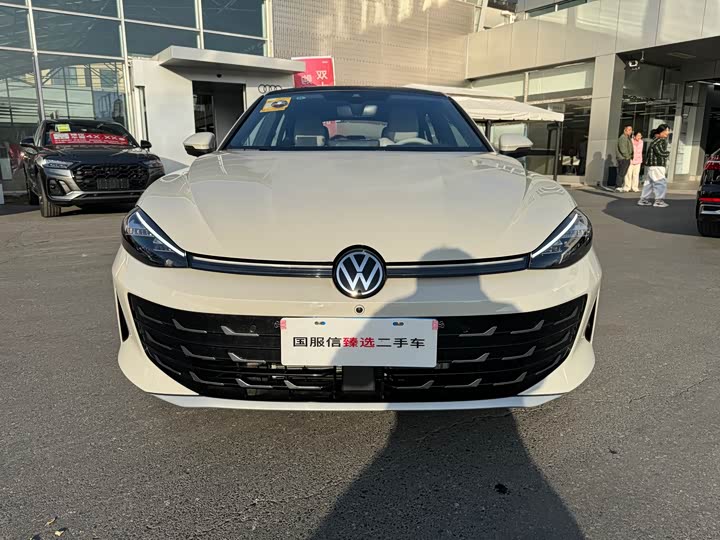 Volkswagen Lamando L 2026 2026款 凌渡L 300TSI 凌风版