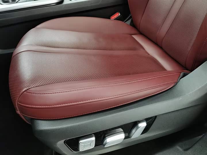 Tank 300 2024 2024款 330 3.0T V6