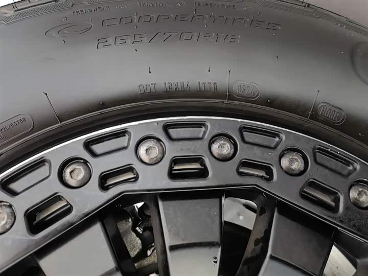 Tank 300 2024 2024款 330 3.0T V6