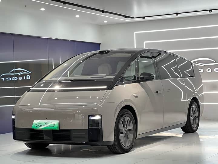 LiXiang Mega 2025 2025款 Ultra 智能焕新版