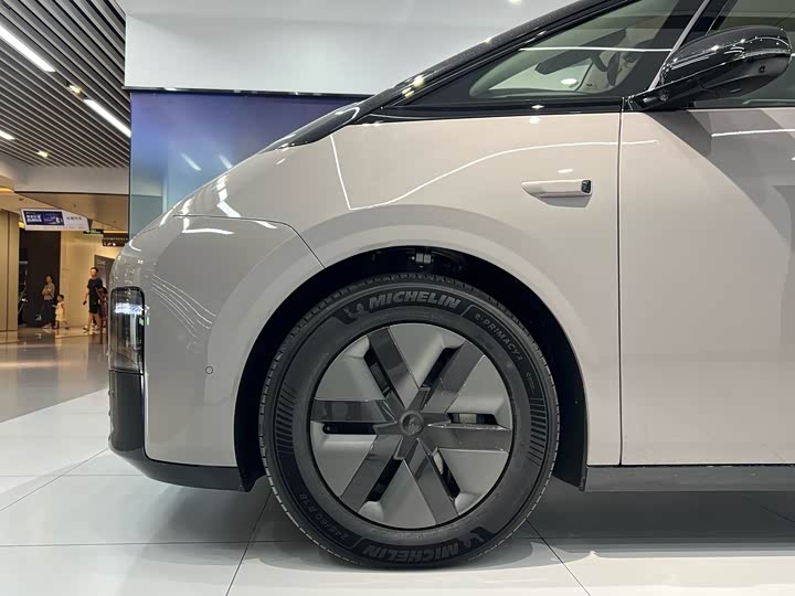 LiXiang Mega 2025 2025款 Ultra 智能焕新版