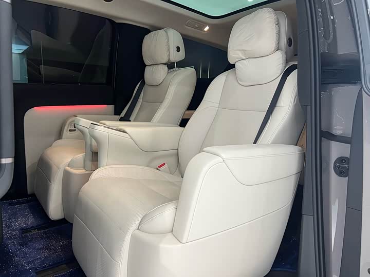 LiXiang Mega 2025 2025款 Ultra 智能焕新版