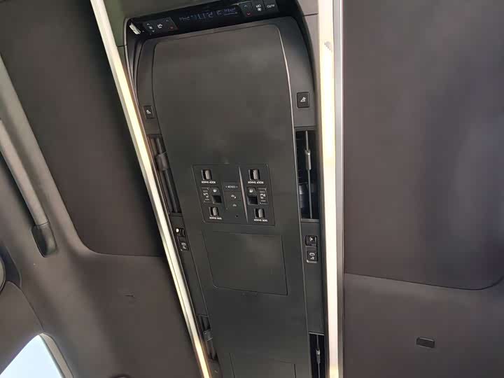 Toyota Alphard 2024 2024款 双擎 2.5L 臻享版