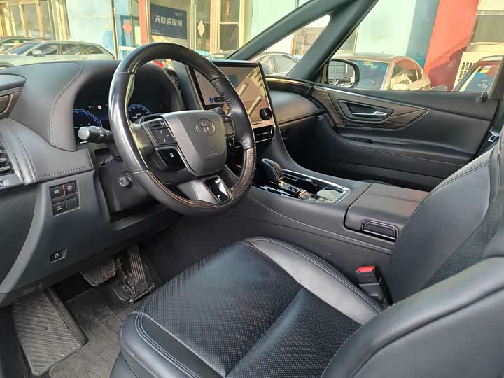 Toyota Alphard 2024 2024款 双擎 2.5L 臻享版