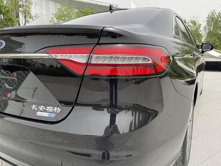 Ford Taurus 2019 2019款 EcoBoost 245 尊享版