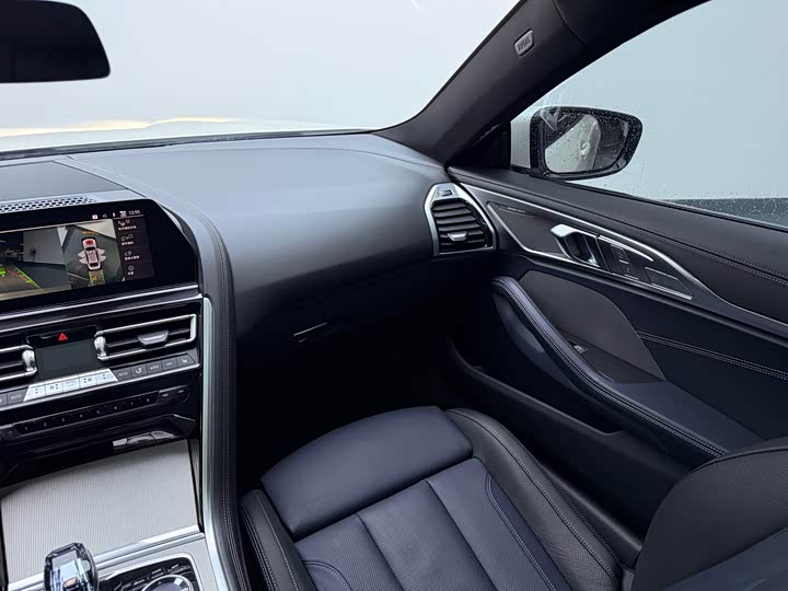 BMW 8 Series 2021 2021款 840i 四门轿跑车 M运动套装