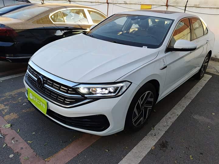 Volkswagen Sagitar L 2025 2025款 300TSI DSG超越版