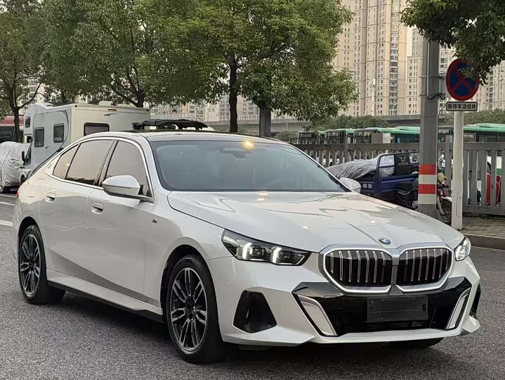 BMW 5 Series 2024 2024款 525Li M运动套装