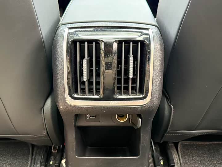 Bestune B70 2024 2024款 第四代 2.0T 领御版