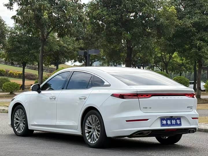 Bestune B70 2024 2024款 第四代 2.0T 领御版