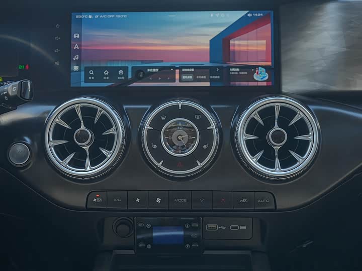 Tank 300 2024 2024款 2.0T 征服者