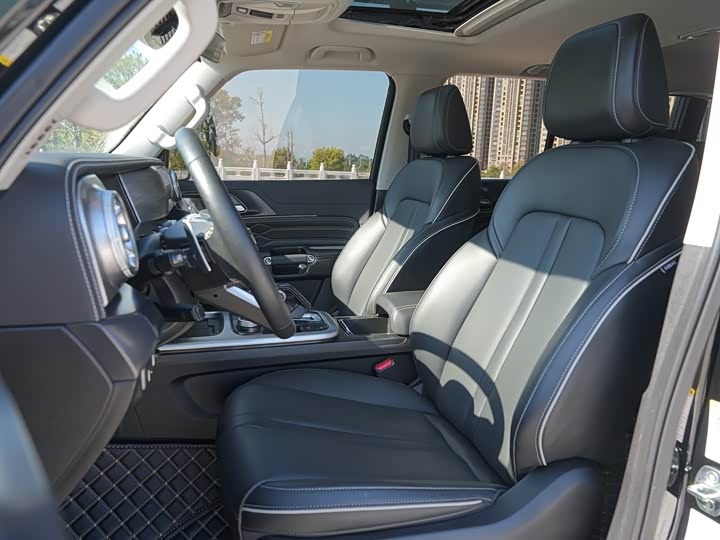 Tank 300 2024 2024款 2.0T 征服者