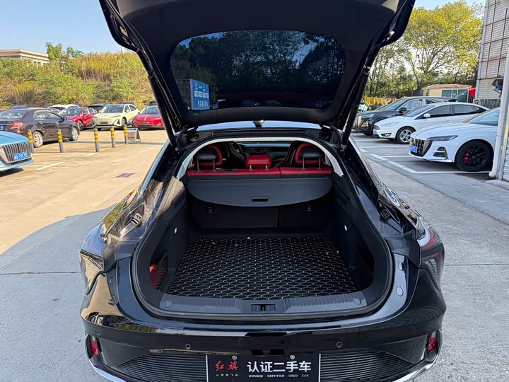 Hongqi H6 2024 2024款 2.0T 致美版