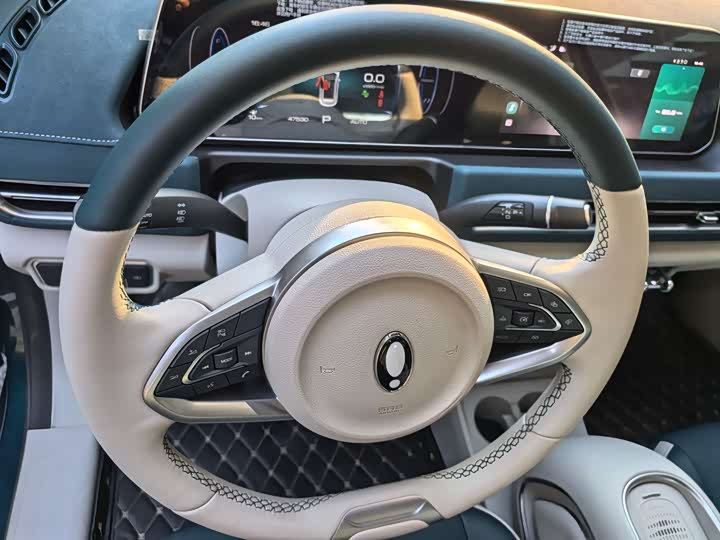 Ora Good Cat (03) 2023 2023款 401km标准续航 豪华型 磷酸铁锂