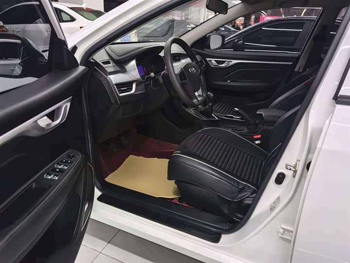 Geely Vision 2020 2020款 1.5L 手动超值版