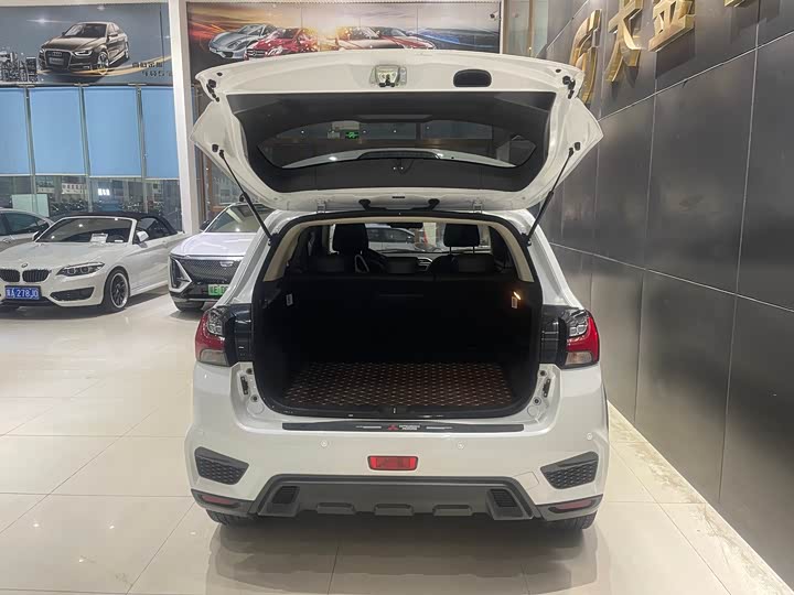 Mitsubishi ASX 2020 2020款 2.0L CVT智领版