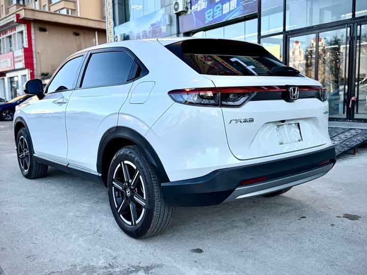 Honda Vezel 2023 2023款 1.5L CVT先锋版