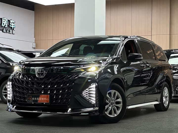 Toyota Granvia 2024 2024款 2.5L混动 舒适版