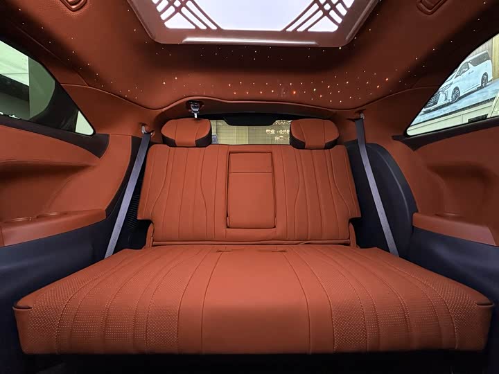 Toyota Granvia 2024 2024款 2.5L混动 舒适版