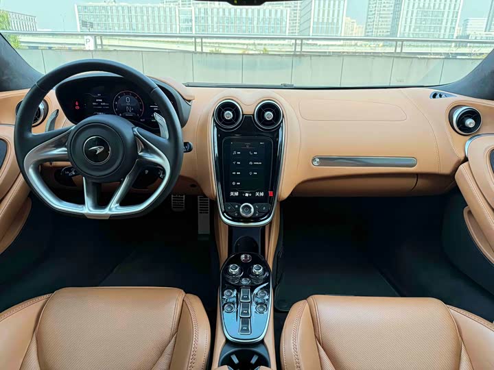 McLaren GT 2023 2023款 4.0T 标准型