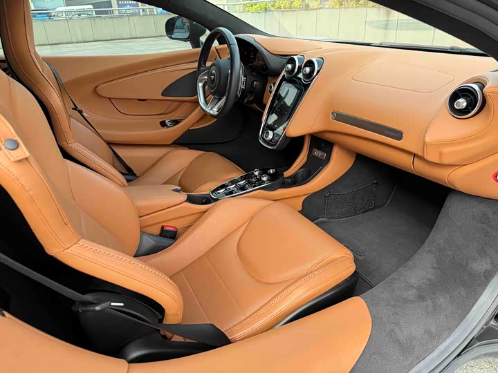 McLaren GT 2023 2023款 4.0T 标准型