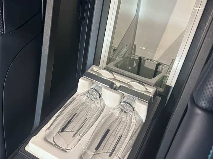 Rolls-Royce Phantom 2018 2018款 6.7T 长轴距版