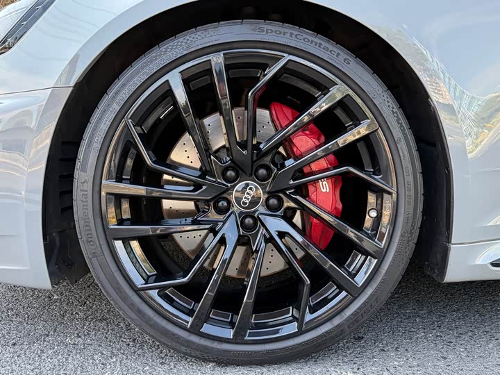 Audi RS 4 2022 2022款 RS4 Avant 黑曜版