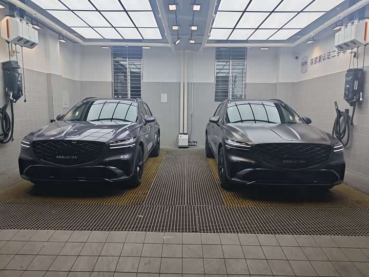 Genesis GV70 2025 2025款 2.5T 四驱旗舰版