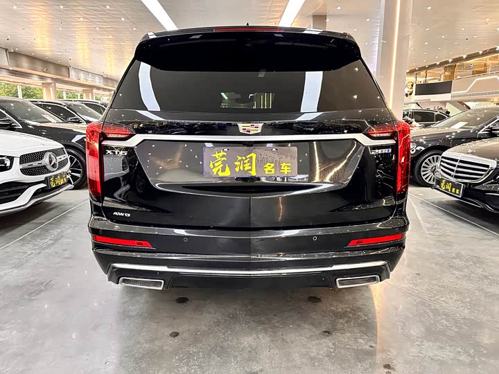 Cadillac XT6 2022 2022款 2.0T 六座四驱风尚型