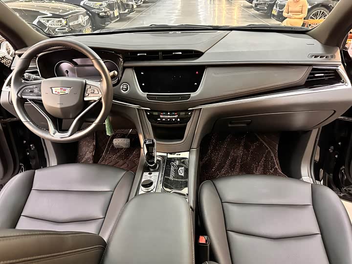 Cadillac XT6 2022 2022款 2.0T 六座四驱风尚型