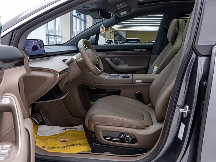 Luxeed R7 2025 2025款 增程 251km Max