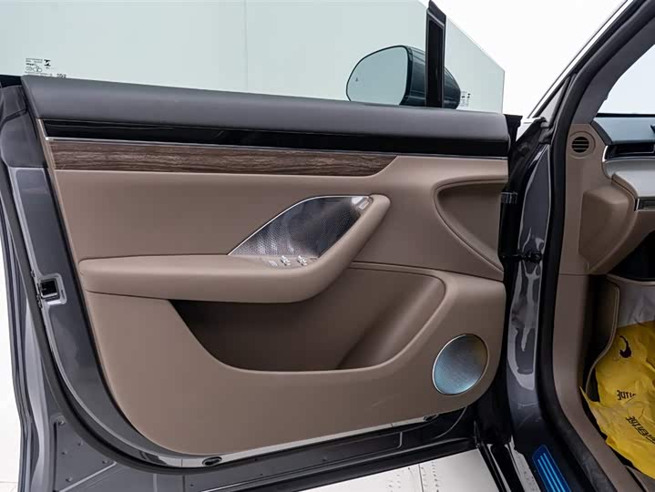 Luxeed R7 2025 2025款 增程 251km Max