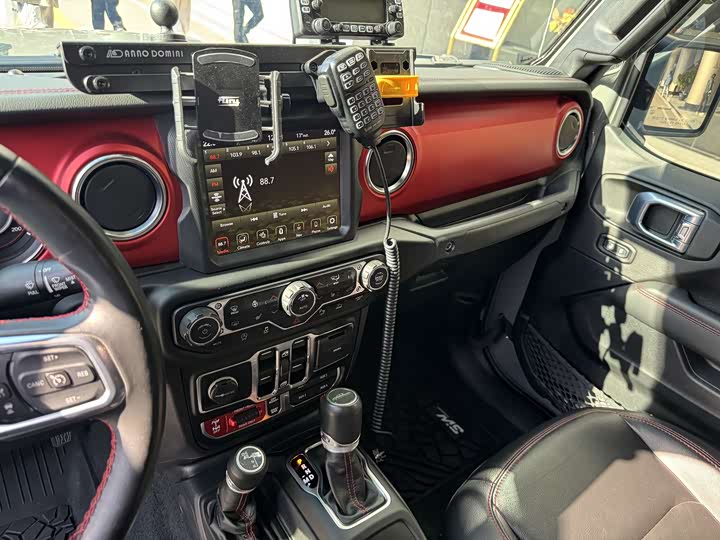 Jeep Gladiator 2022 2022款 3.6L 先行版