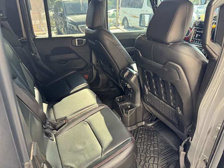 Jeep Gladiator 2022 2022款 3.6L 先行版