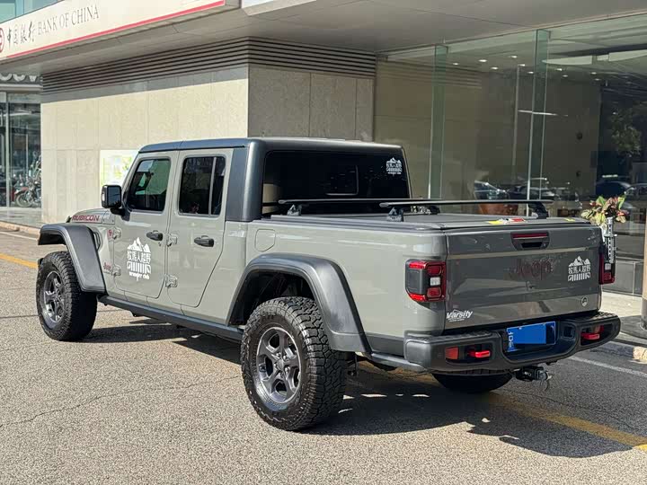 Jeep Gladiator 2022 2022款 3.6L 先行版