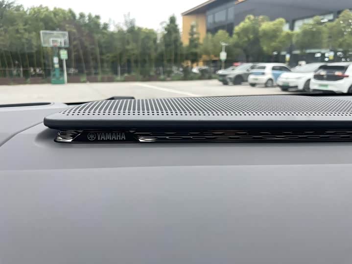 Zeekr 009 2024 2024款 七座过道版 108kWh