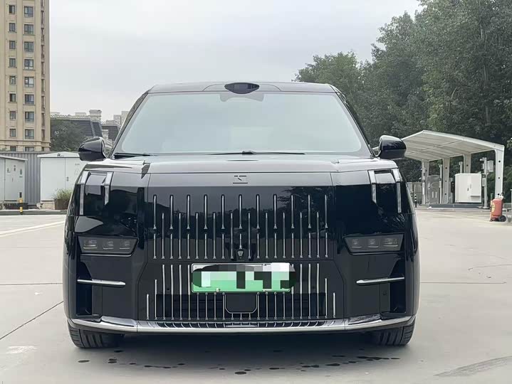 Zeekr 009 2024 2024款 七座过道版 108kWh