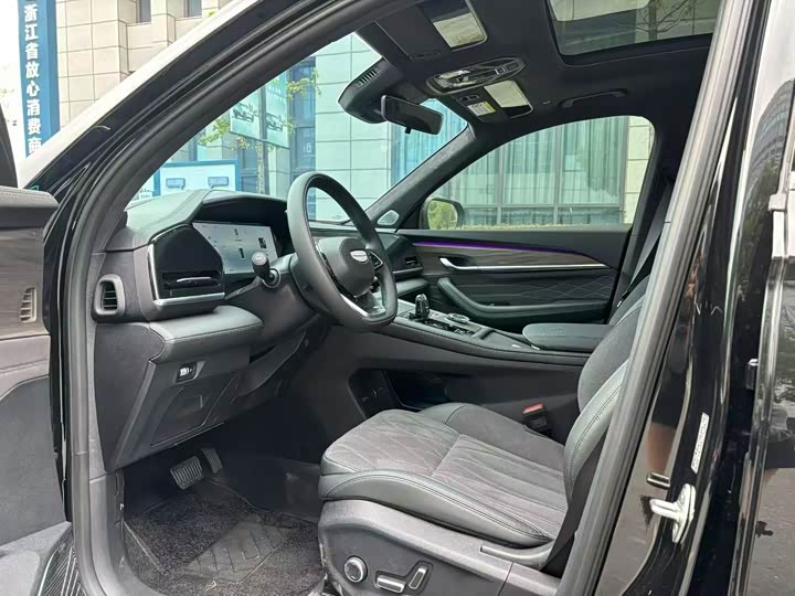 Geely Monjaro 2025 2025款 东方曜 2.0TD 自动今朝版