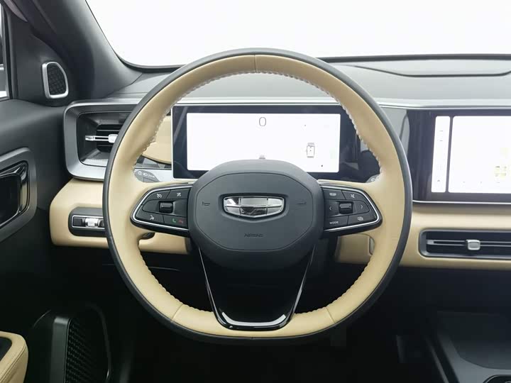 Geely Icon 2023 2023款 1.5TD 巧克力醇巧版