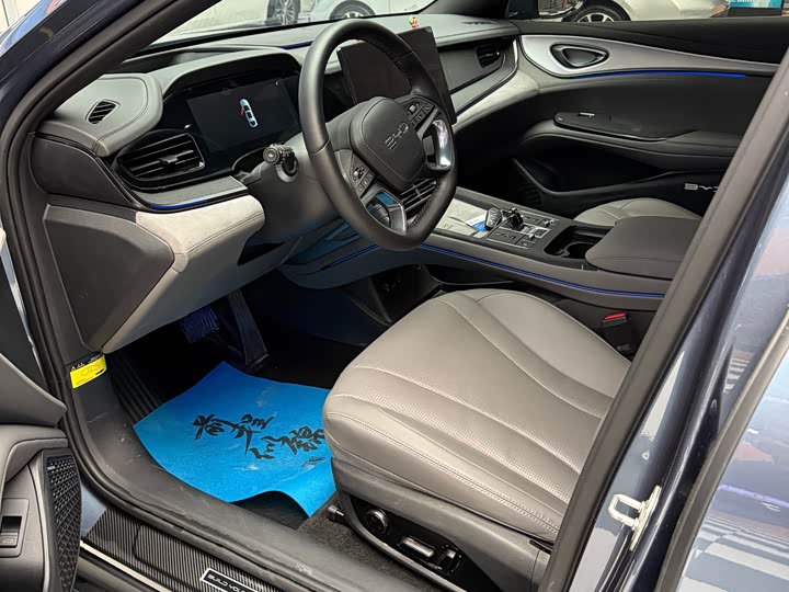 BYD Seal 07 DM-i Hybrid 2025 2025款 DM-i 1.5L 125km 尊贵型