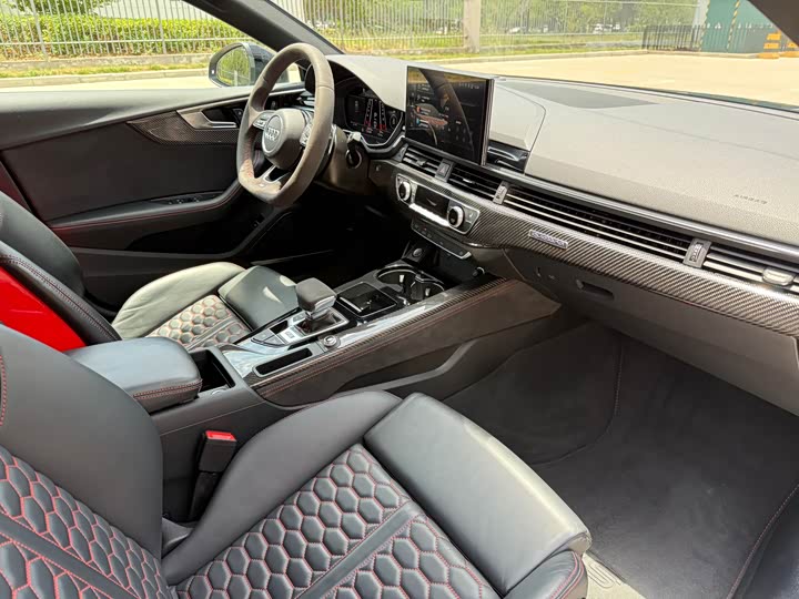 Audi RS 5 2023 2023款 RS 5 2.9T Sportback 黑曜版