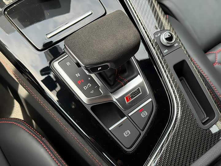 Audi RS 5 2023 2023款 RS 5 2.9T Sportback 黑曜版